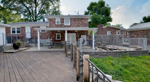 Photo of 5611 Tall Oaks Ct, Louisville, KY 40214