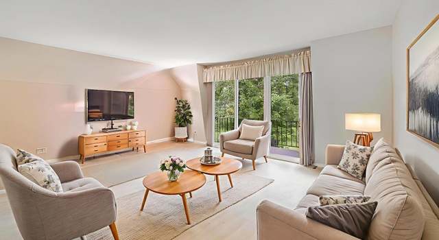 Photo of 521 Zorn Ave Apt G8, Louisville, KY 40206