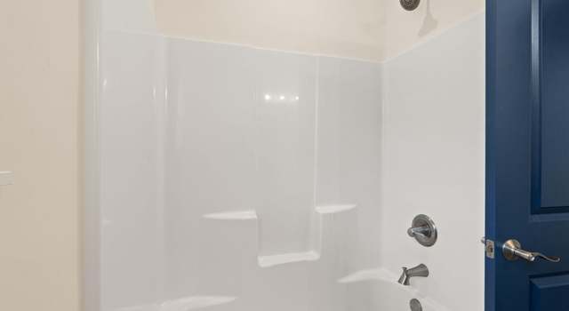 Photo of 6561 Abney Ct, Jeffersonville, IN 47130
