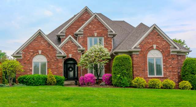 Photo of 1119 Lake Bluff Cir, Louisville, KY 40245