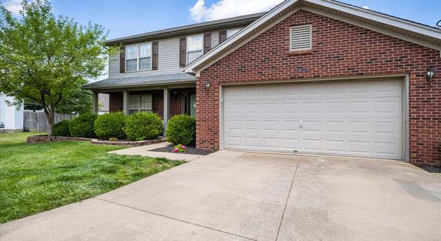 Photo of 9009 Crooked Arrow Ct, Louisville, KY 40228