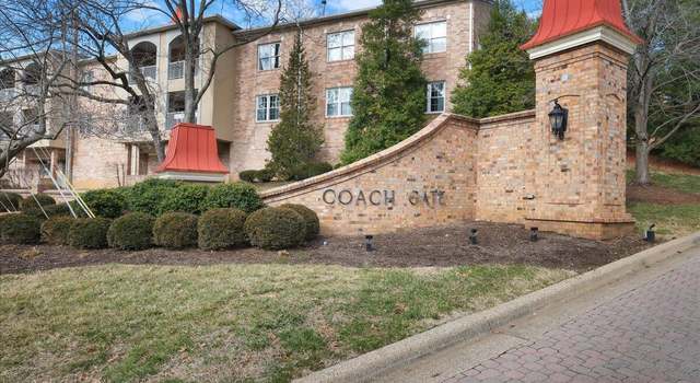 Photo of 5701 Coach Gate Wynde #38, Louisville, KY 40207