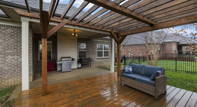 Photo of 1044 Morning Glory Ln, Shelbyville, KY 40065