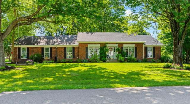 Photo of 12100 Maplewood Rd, Goshen, KY 40026