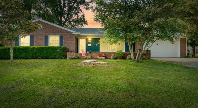 Photo of 7007 Graymoor Rd, Louisville, KY 40222