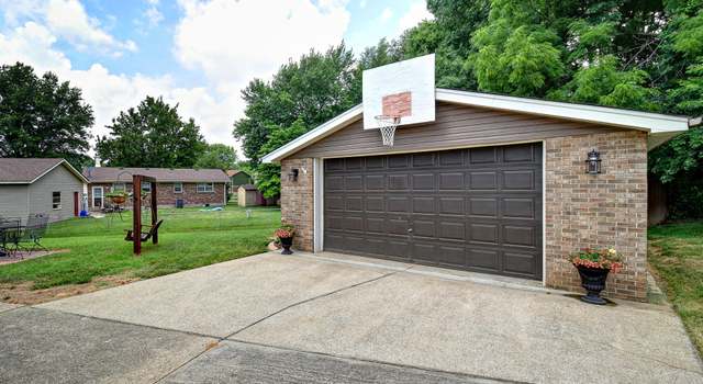 Photo of 3603 Eastmeadow Ct, Louisville, KY 40258