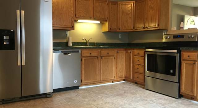 Photo of 5905 Halma Dr, Louisville, KY 40272