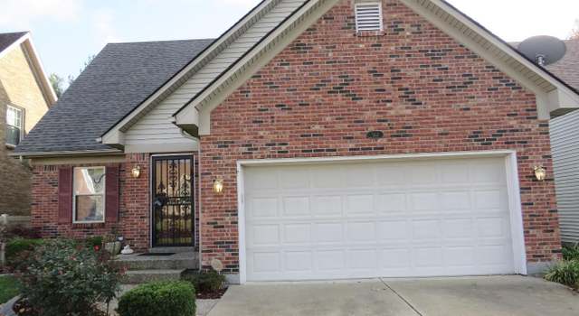 Photo of 512 Auburn Oaks Dr, Louisville, KY 40214