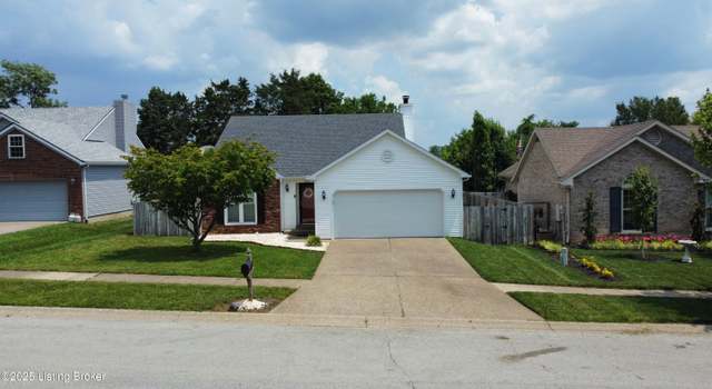 Photo of 3907 Vantage Pl, Jeffersontown, KY 40299
