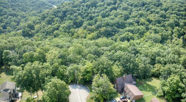 Photo of 604 & 610 Wayskin Dr, Covington, KY 41015