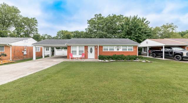 Photo of 221 Springwood Dr, Louisville, KY 40229