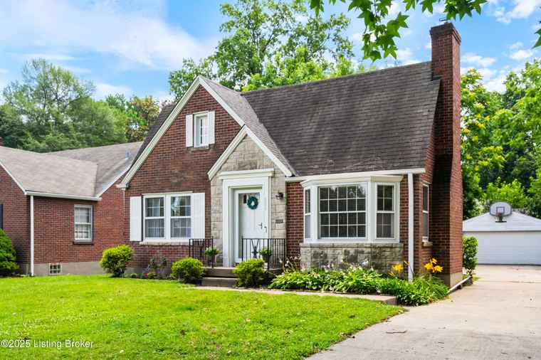 Photo of 5603 Morrison Ave Louisville, KY 40214