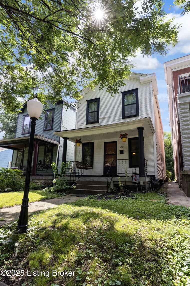 Photo of 1432 S 6th St Louisville, KY 40208