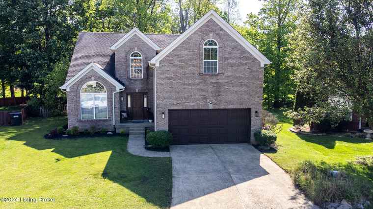Photo of 3501 Coventry Tee Ct Louisville, KY 40241