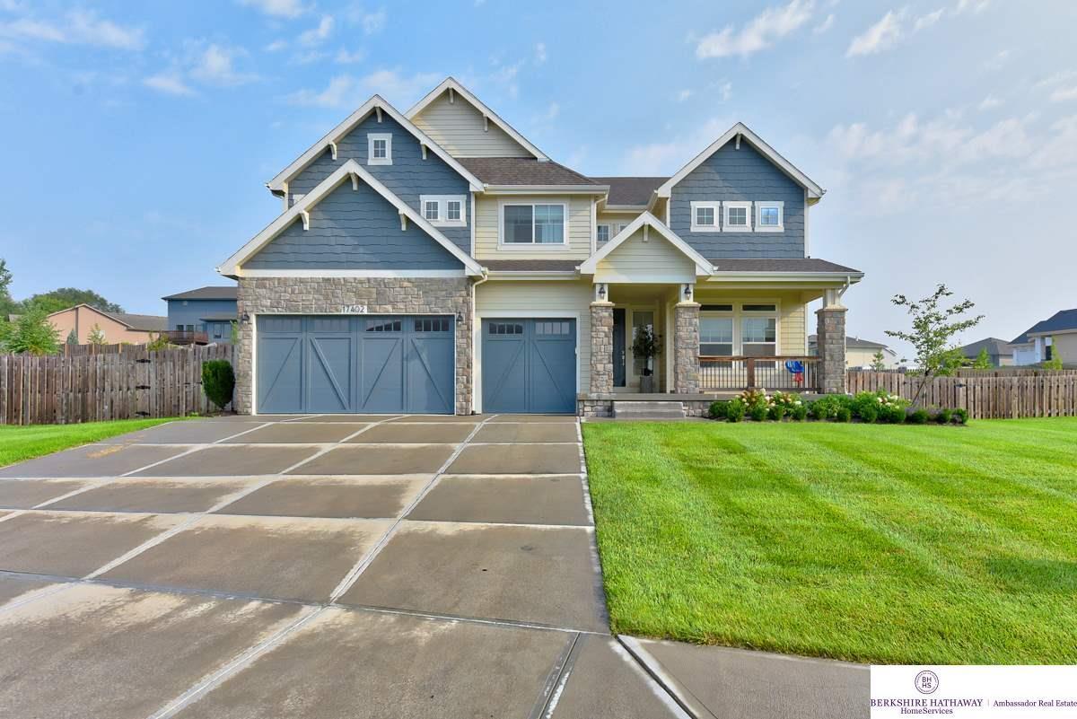 17402 Bondesson St, Bennington, NE 68007 | MLS# 21903160 ...