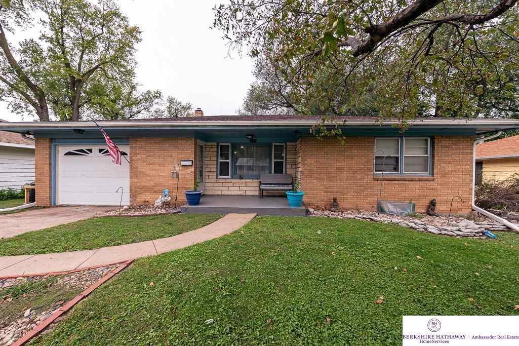 528 N 76 St Omaha Ne 68114 Mls 21924293 Redfin 528 N 76 St Omaha Ne 68114 Mls