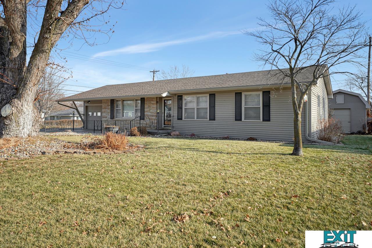 1034 16th St N Beatrice NE 68310 MLS 22228449 Redfin