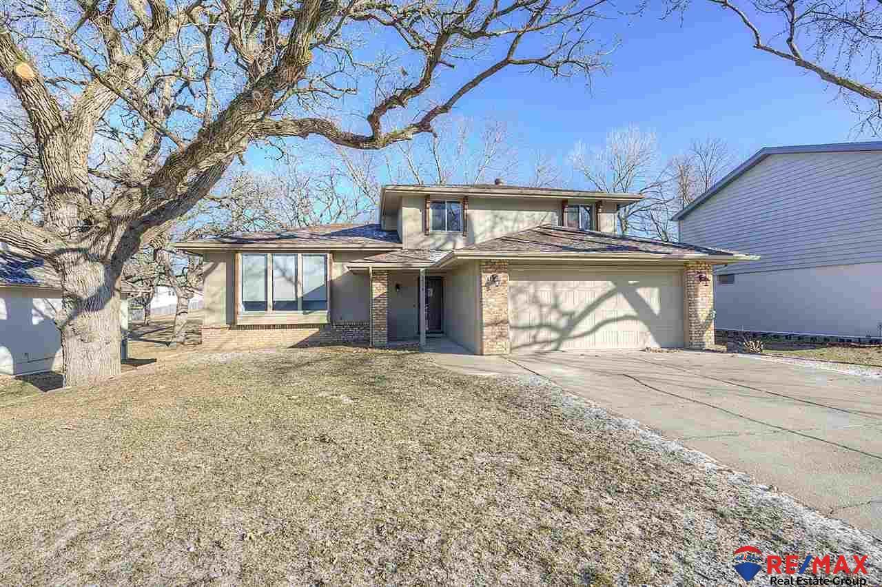 3504 Lynnwood Dr, Bellevue, NE 68123 | MLS# 22004844 | Redfin