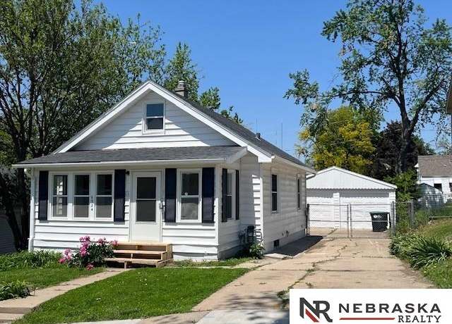 Property at 6924 Wirt St, Omaha, NE 68104, 3 beds, 2 baths