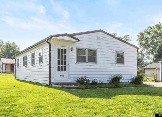 Property at 4189 S 62nd St, Omaha, NE 68117, 3 beds, 1 bath