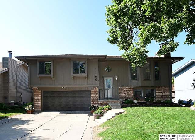 Property at 11105 Monroe St, Omaha, NE 68137, 3 beds, 2.5 baths