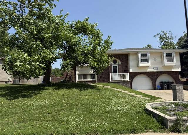 Property at 14032 Pierce St, Omaha, NE 68144, 3 beds, 2.5 baths