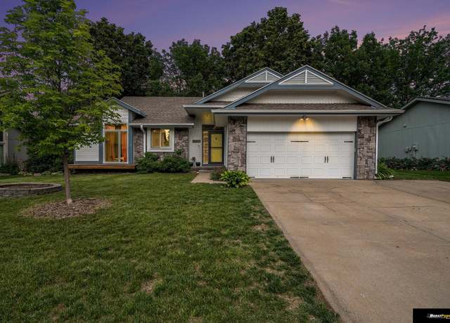 Property at 5105 S 162 St, Omaha, NE 68135, 3 beds, 3 baths