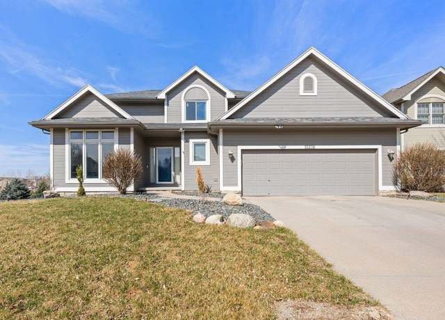 Property at 15238 Mary St, Omaha, NE 68116, 5 beds, 3.5 baths