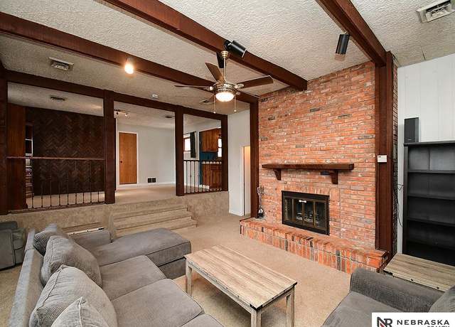 Property at 1380 N 4 St, David City, NE 68632, 3 beds, 2 baths