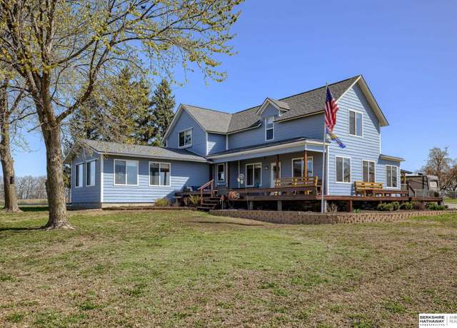 Property at 23000 S 162 St, Adams, NE 68301, 4 beds, 2 baths