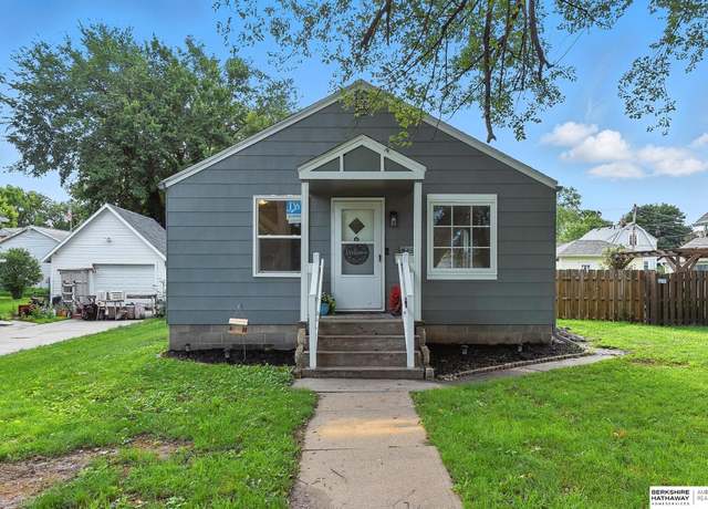 Property at 1824 N Union St, Fremont, NE 68025, 2 beds, 1 bath