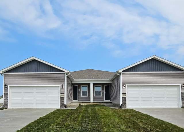 Property at 7717 N 170 St, Bennington, NE 68007, 4 beds, 3 baths