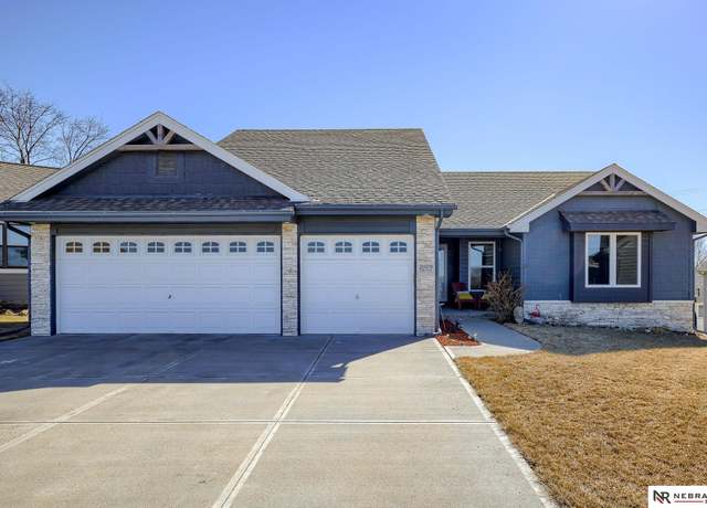 Property at 2009 Gindy Cir, Bellevue, NE 68147-2469, 3 beds, 3 baths