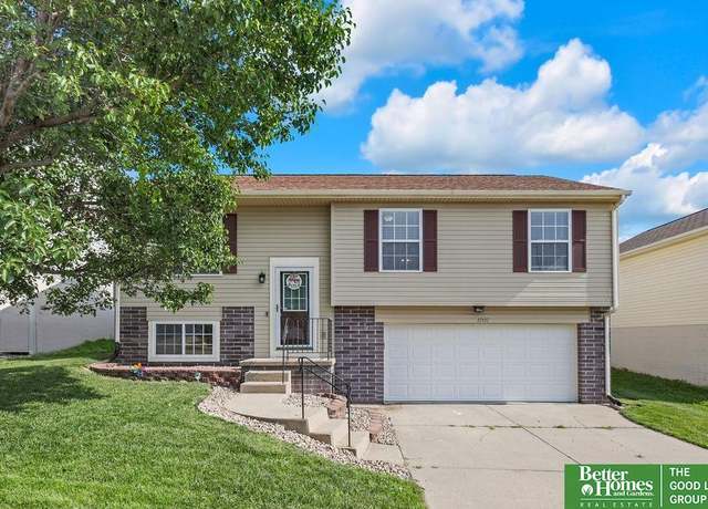 Property at 17817 Olive St, Omaha, NE 68136, 3 beds, 2 baths