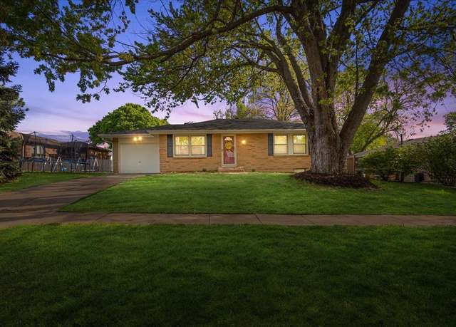 Property at 7411 Baldwin Ave, Lincoln, NE 68507, 4 beds, 2 baths