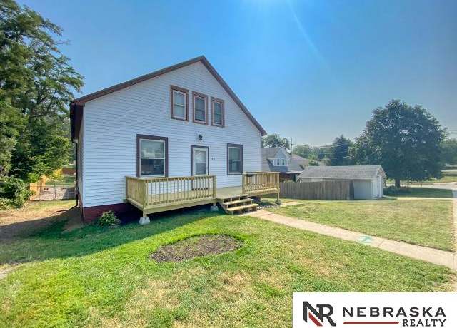 Property at 1915 S 6th St, Omaha, NE 68108, 5 beds, 2 baths