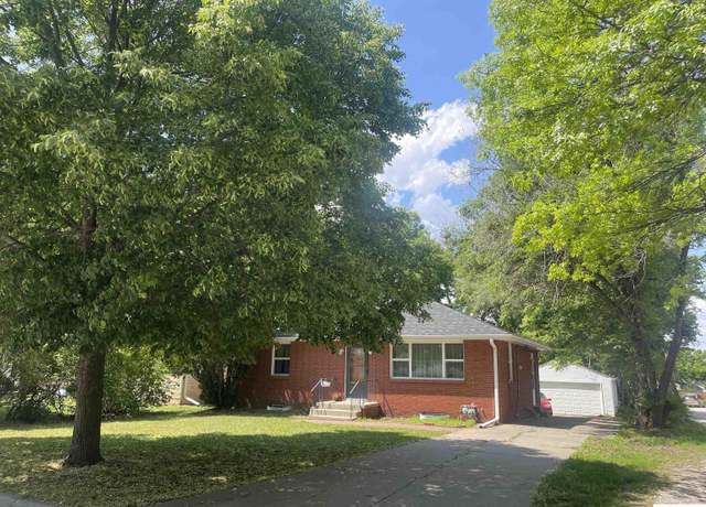 Property at 3718 J St, Lincoln, NE 68510, 2 beds, 2 baths