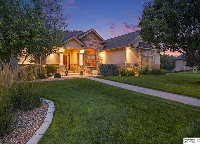 Property at 945 S 198th St, Elkhorn, NE 68022, 4 beds, 3 baths