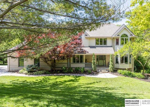 Property at 3910 S 226th St, Omaha, NE 68022, 5 beds, 4.5 baths