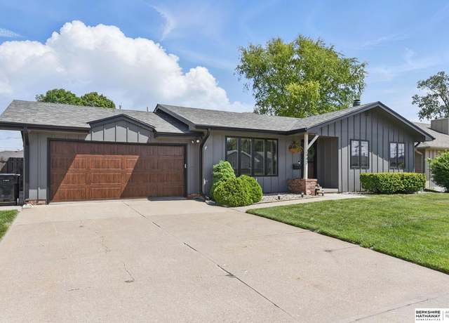 Property at 2442 E 2nd St, Fremont, NE 68025, 4 beds, 3 baths
