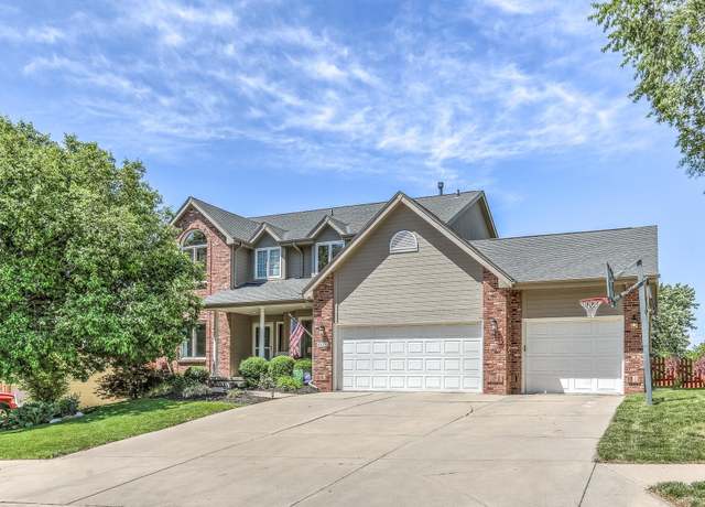 Property at 4410 S 176 St, Omaha, NE 68135, 4 beds, 3.5 baths