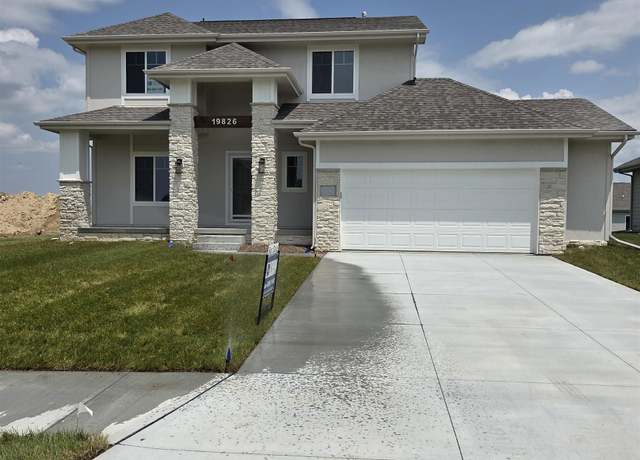 Property at 19826 Cinnamon St, Omaha, NE 68135, 4 beds, 2.5 baths