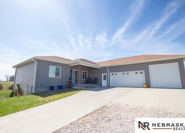 Property at 11711 SW 29th St, Martell, NE 68404, 5 beds, 3.5 baths