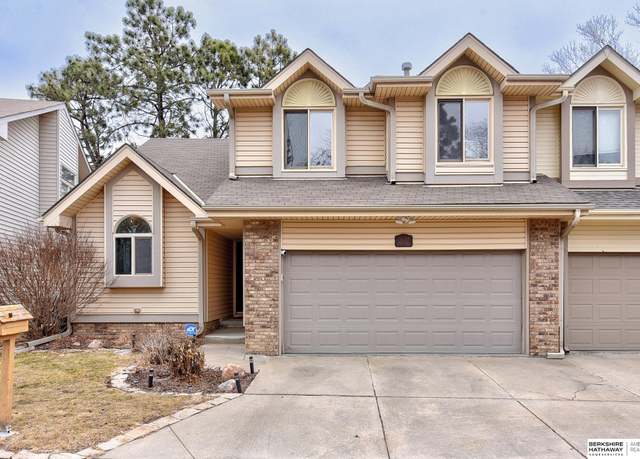Property at 2627 N 103rd Ct, Omaha, NE 68134, 3 beds, 2 baths