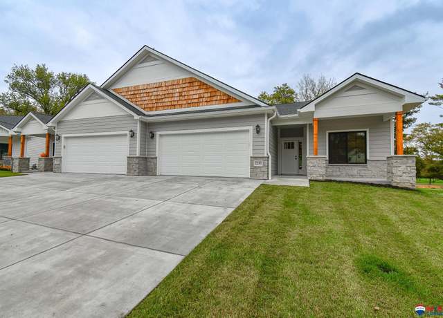 Property at 3505 Anaheim Ct, Lincoln, NE 68506, 3 beds, 3 baths