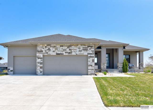 Property at 2907 N 185th St, Elkhorn, NE 68022, 5 beds, 3 baths