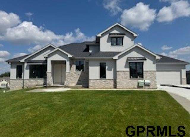 Property at 10209 S 183rd Avenue Circle, Gretna, NE 68136, 6 beds, 3.5 baths
