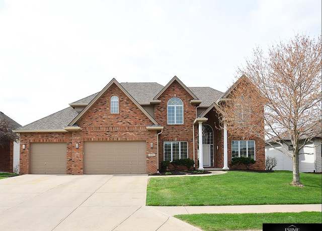 Property at 12901 Scott St, Omaha, NE 68142, 4 beds, 6.5 baths
