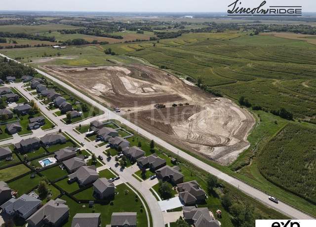 Property at 11011 S 218 St, Gretna, NE 68028