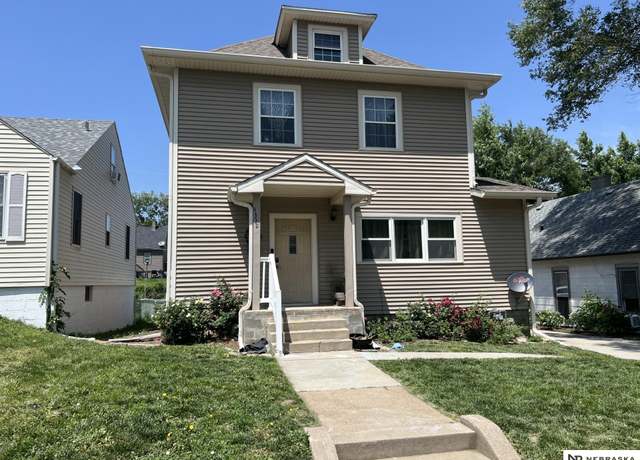 Property at 4332 Ohio St, Omaha, NE 68111, 4 beds, 2.5 baths